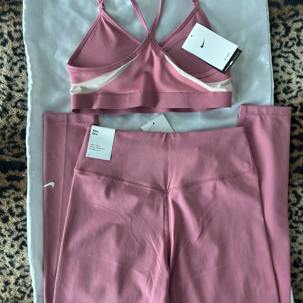 Nike Gym Set - Picture 2 of 2